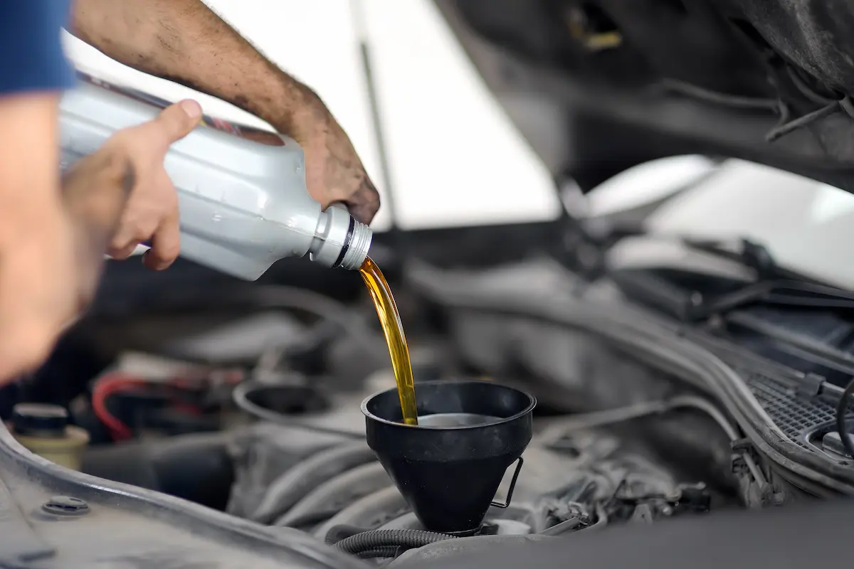 Chrysler Dodge Jeep RAM Oil Change Service at J Star Chrysler Dodge Jeep Ram of Anaheim Hills in Orange County