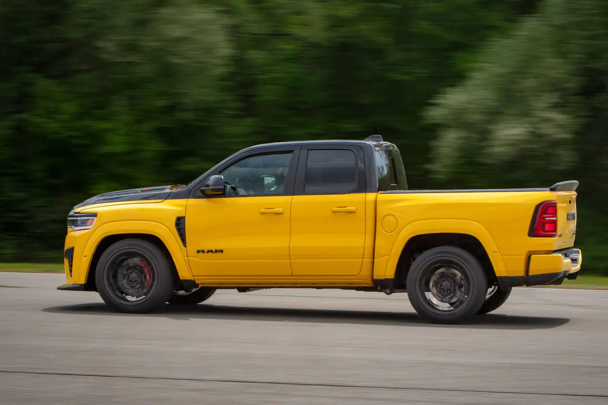 2027 Ram Rumble Bee HEMI V8 Truck Image